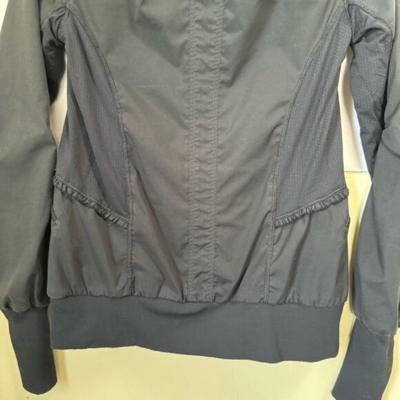 Lululemon Run Back On Track Jacket Lightweight Pockets Zip Ruched Ruffle Black S - Picture 11 of 16